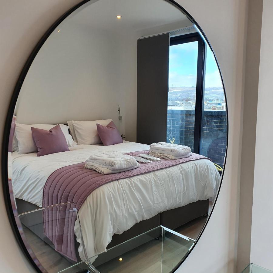 Central Penthouse With Hot Tub & Views 24 Cheltenham Exteriér fotografie